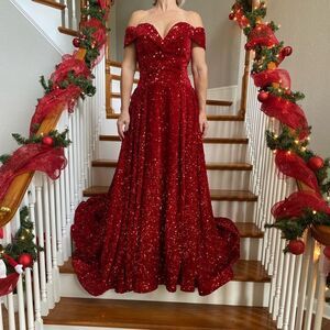 Dress, womens long formal Red sequins Size 4-6 w/ adjustable lace up back to fit